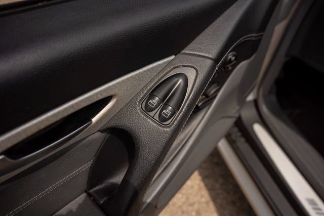 Used 2003 Mercedes-Benz SL 55 AMG image 13
