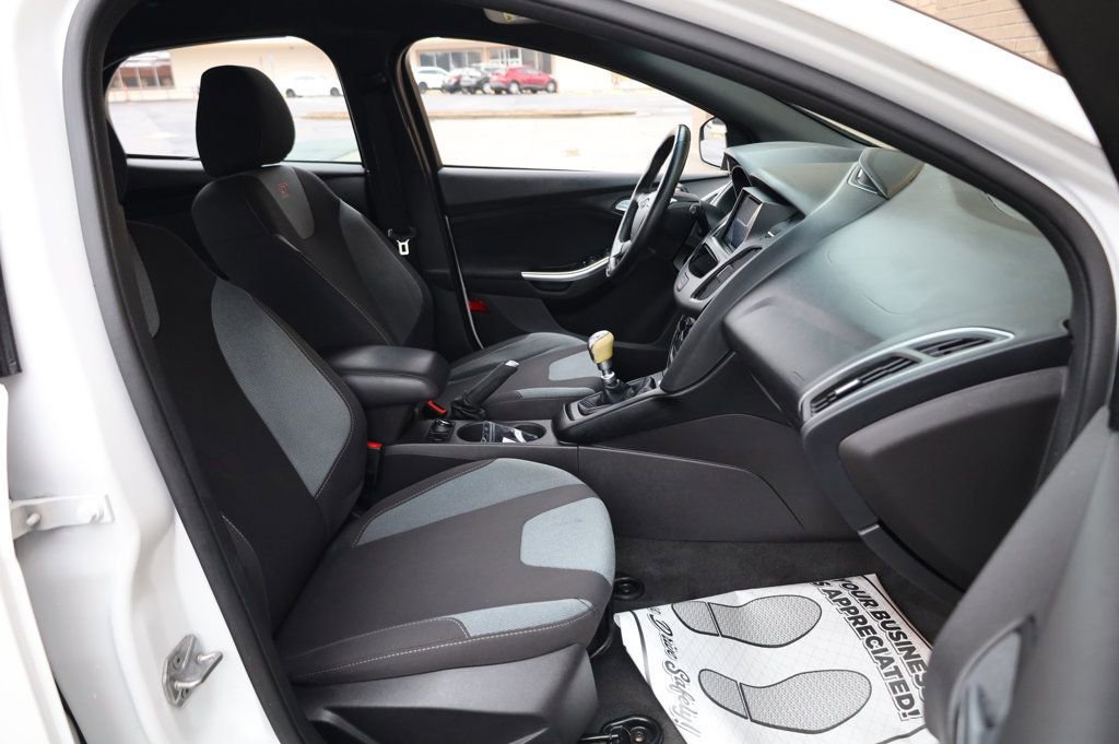 Used 2014 Ford Focus ST image 23
