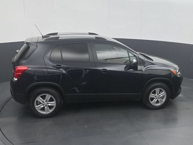 Used 2022 Chevrolet Trax LT w/ LT Convenience Package AWD/4WD image 20