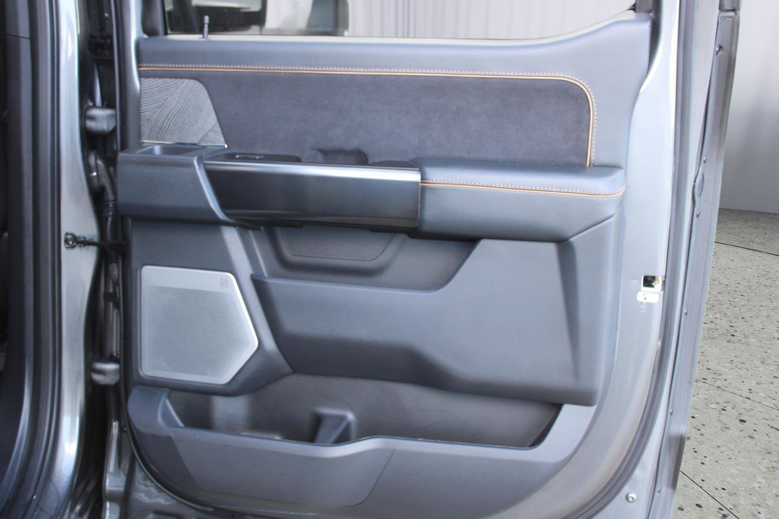 Used 2022 Ford F150 Platinum w/ Equipment Group 701A High image 46