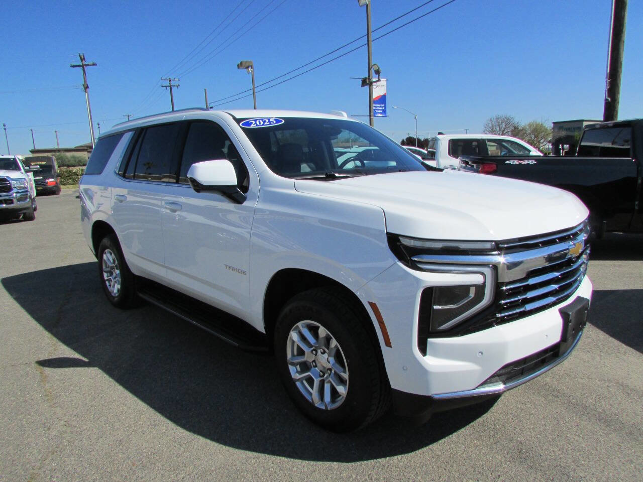 Used 2025 Chevrolet Tahoe LT image 2