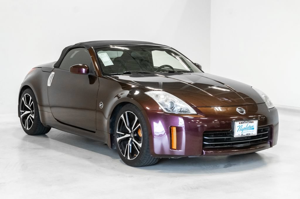 Used 2006 Nissan 350Z Grand Touring RWD image 6