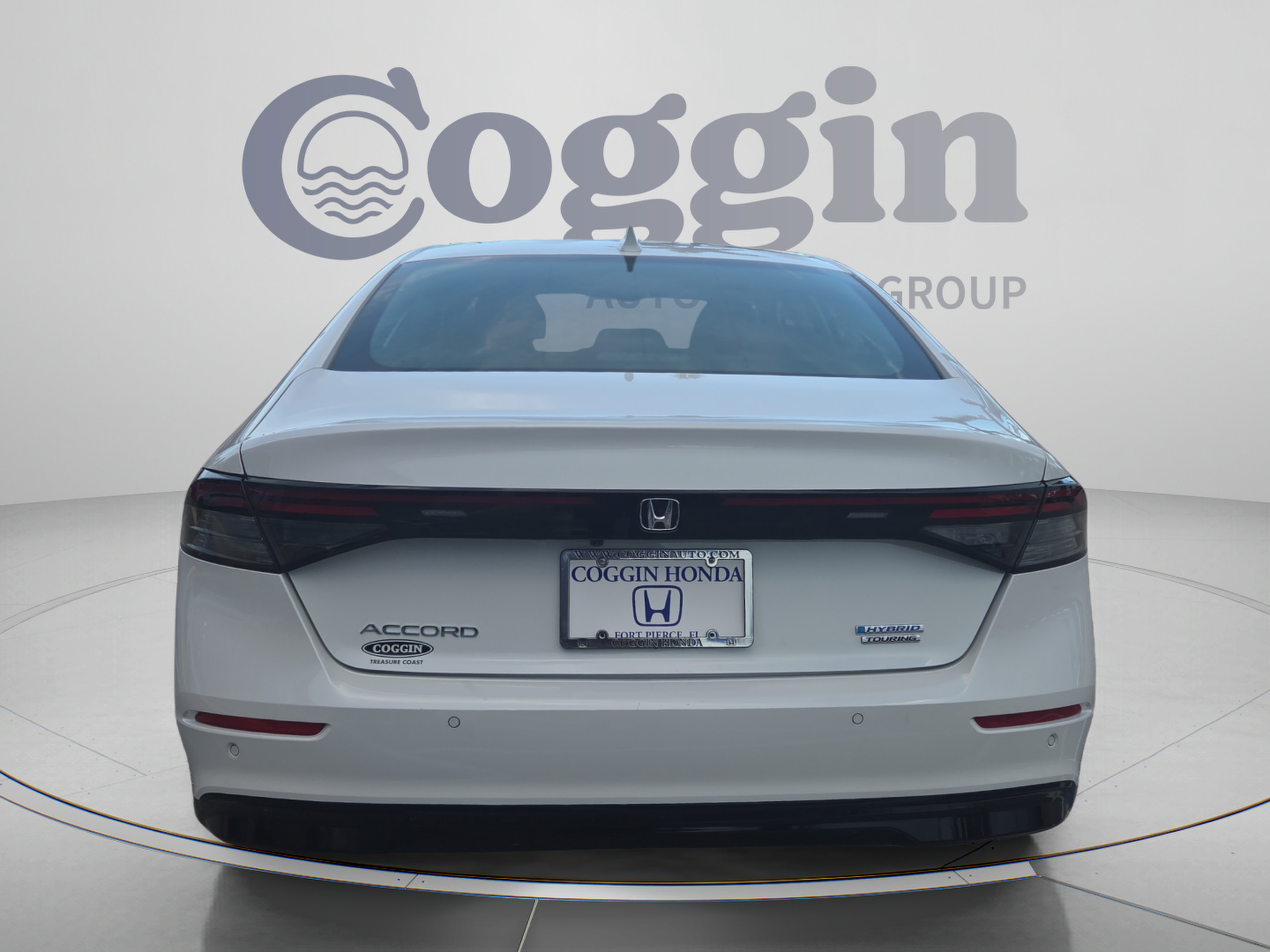Certified 2025 Honda Accord Touring image 4