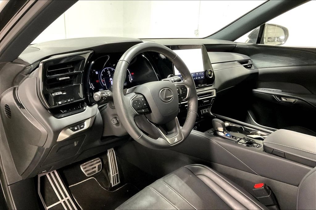 Used 2024 Lexus RX 350 F Sport w/ Technology Package AWD/4WD image 16