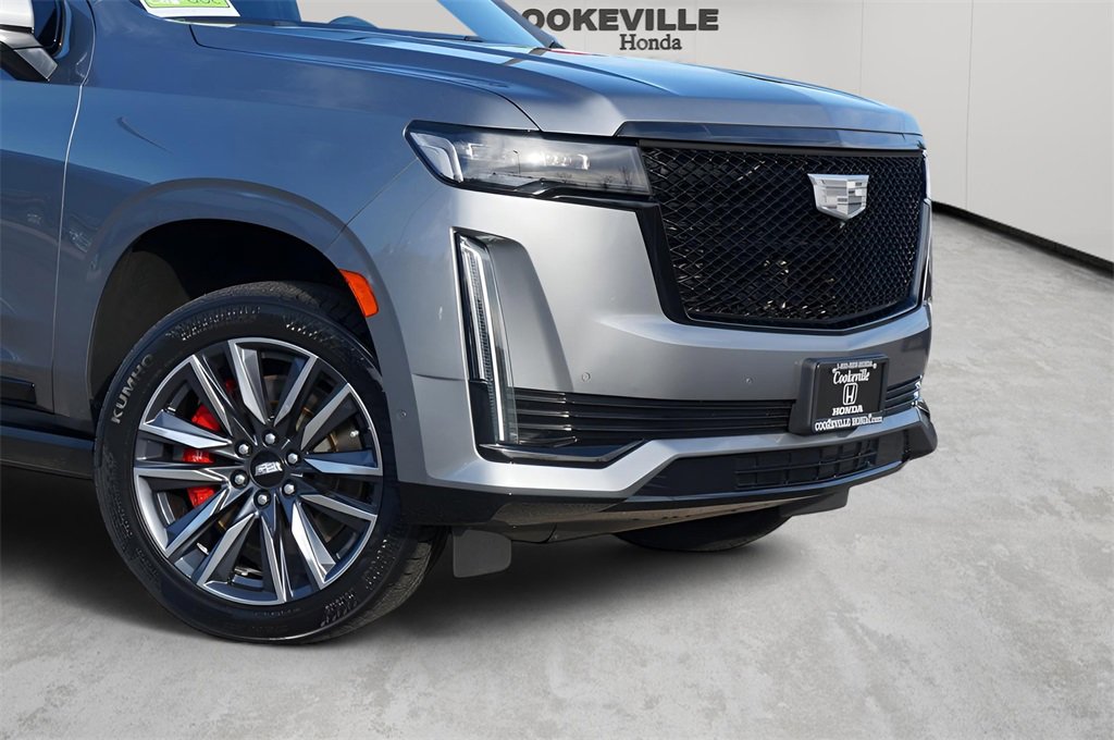 Used 2021 Cadillac Escalade Sport w/ Driver Assist Tech Package image 3