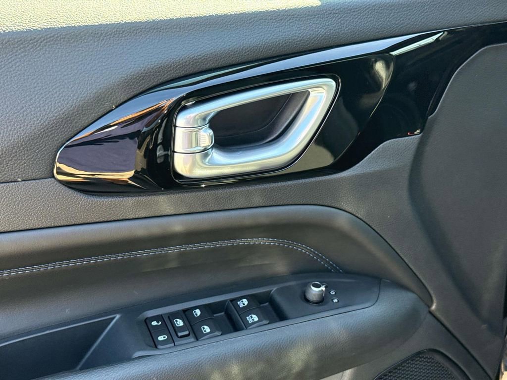 New 2026 Jeep Compass Latitude image 22