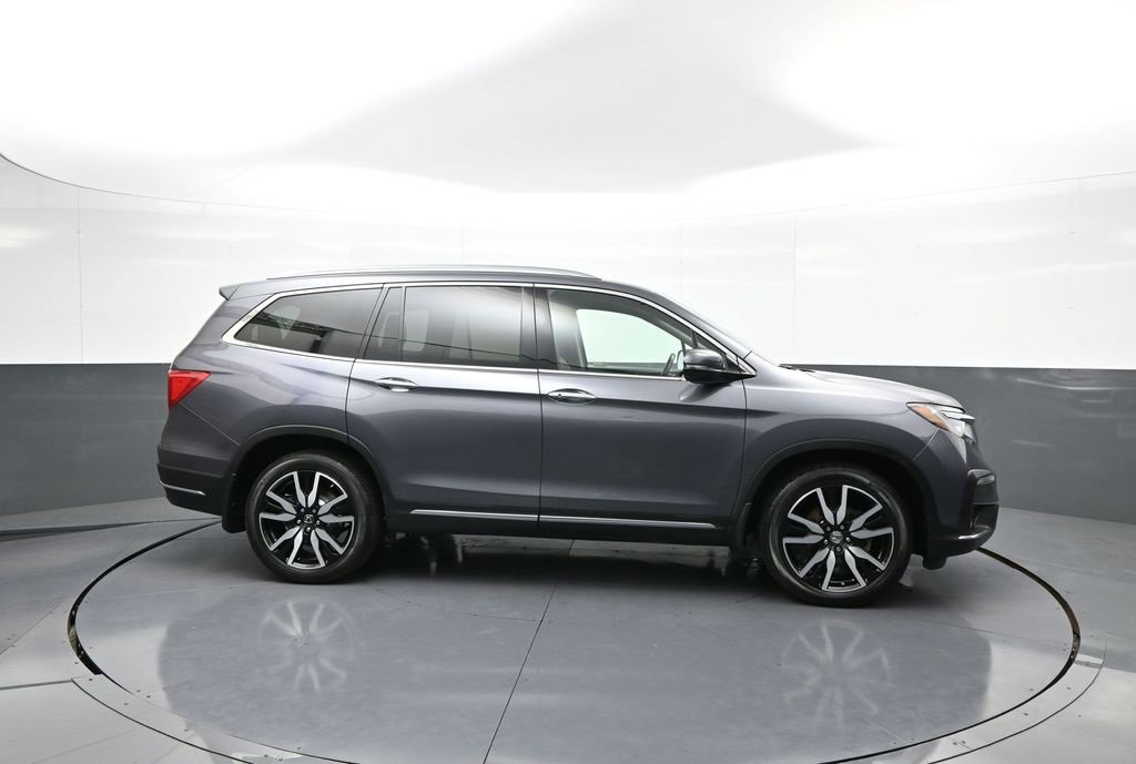 Certified 2022 Honda Pilot Touring image 5