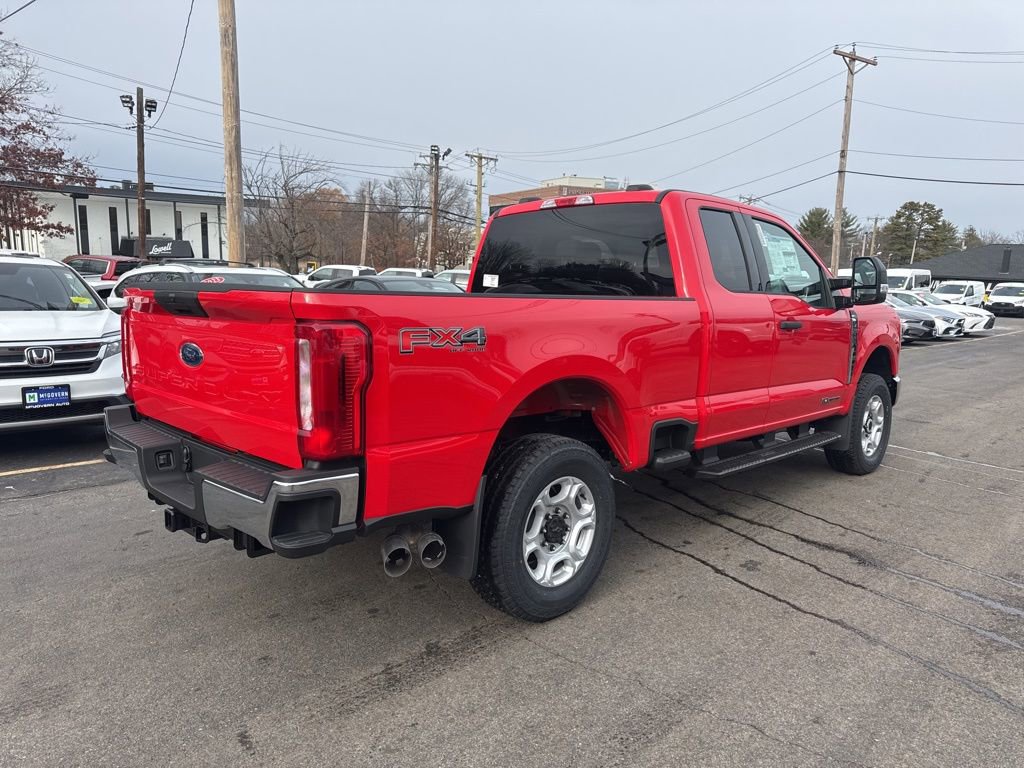 New 2026 Ford F250 XLT w/ FX4 Off-Road Package image 7