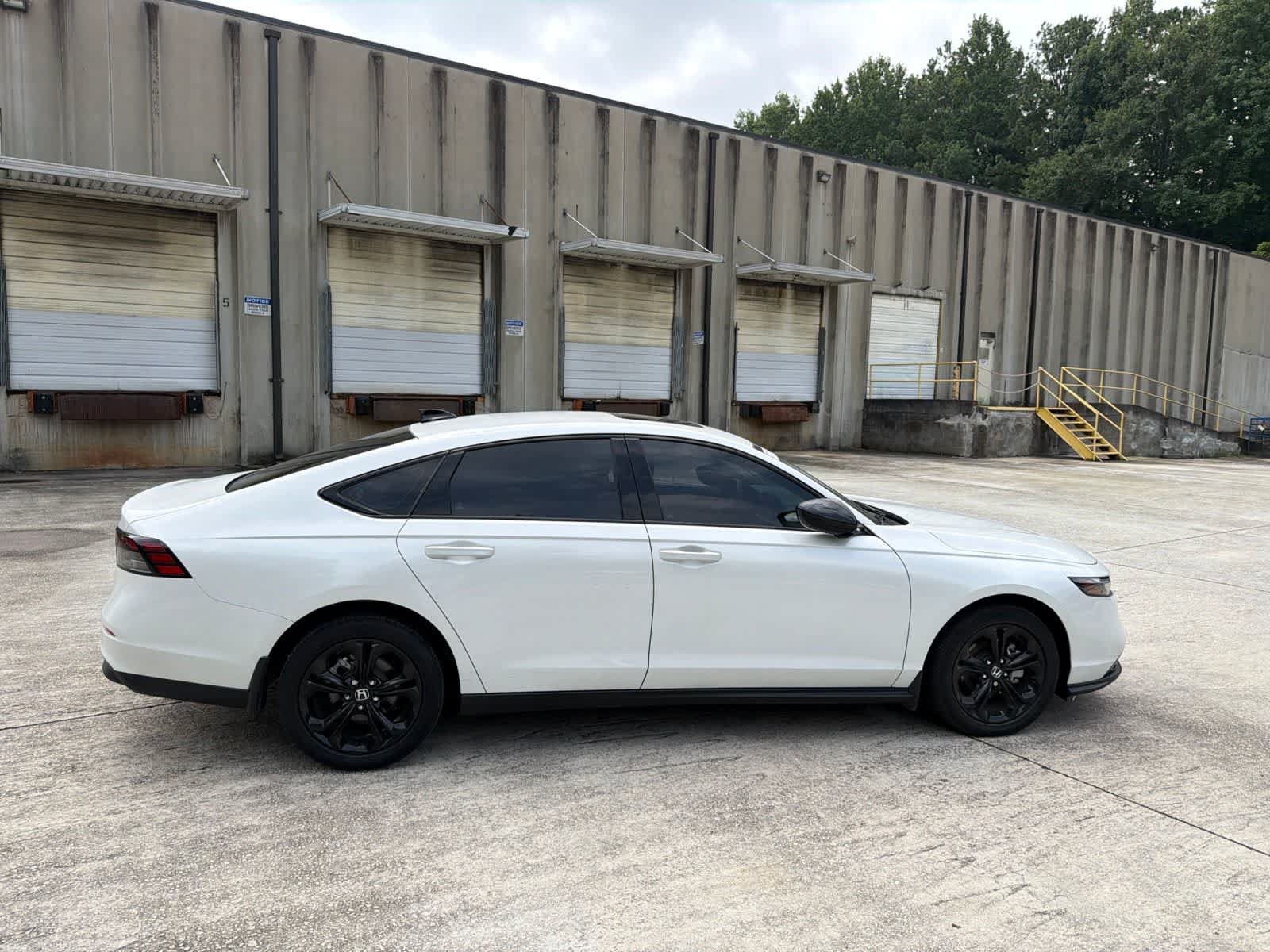 Certified 2025 Honda Accord SE image 13