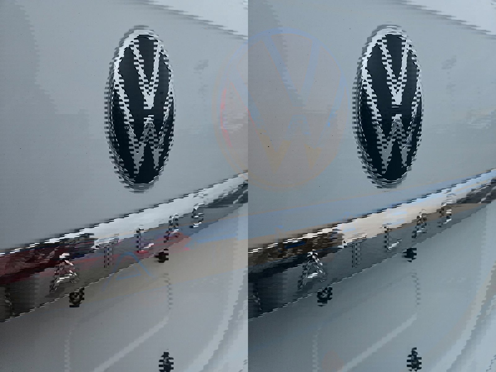 Used 2020 Volkswagen Atlas Cross Sport SE w/ Towing Package AWD/4WD image 24