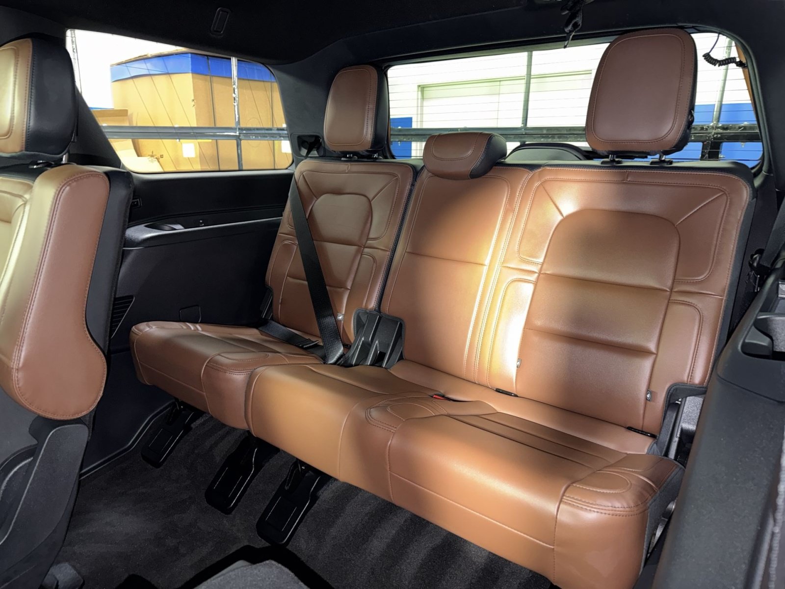 Used 2024 Lincoln Navigator Reserve AWD/4WD image 28