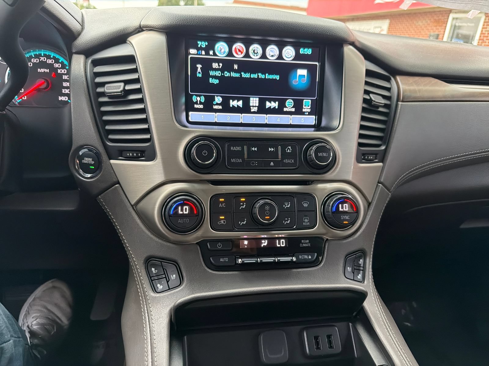 Used 2020 GMC Yukon Denali w/ Denali Ultimate Package AWD/4WD image 22