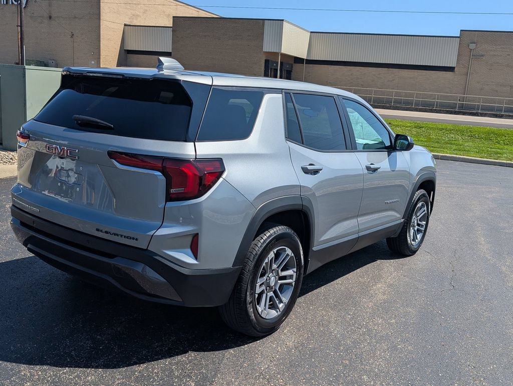 Used 2025 GMC Terrain Elevation AWD/4WD image 7