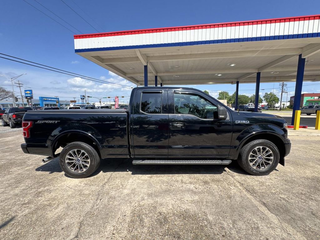 Used 2018 Ford F150 XLT w/ Equipment Group 302A Luxury RWD image 8