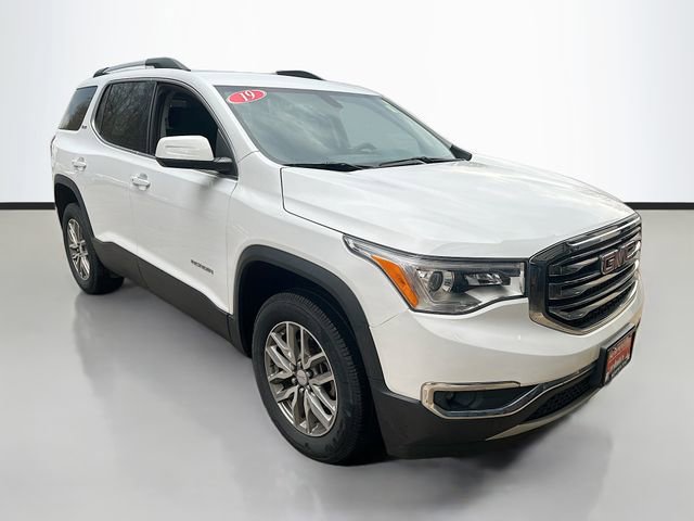 Used 2019 GMC Acadia SLE w/ Driver Alert Package I image 3