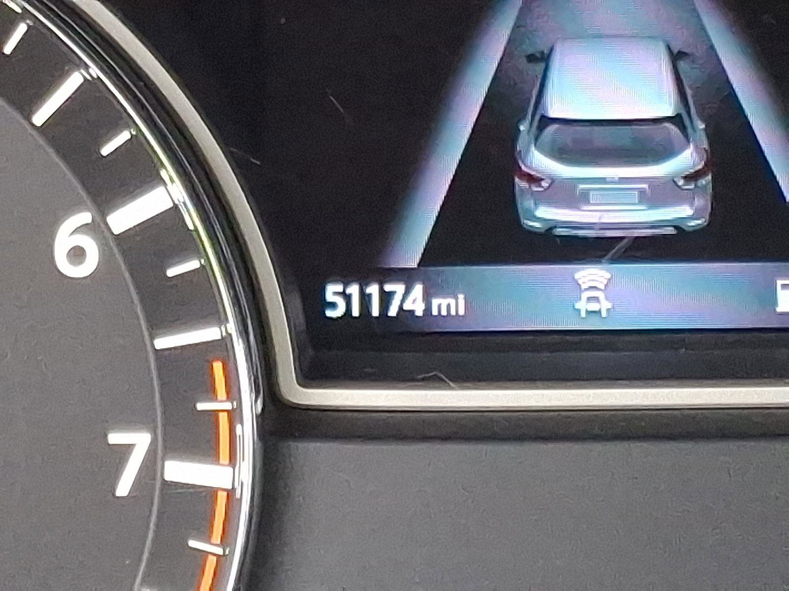 Used 2020 Nissan Pathfinder S image 21