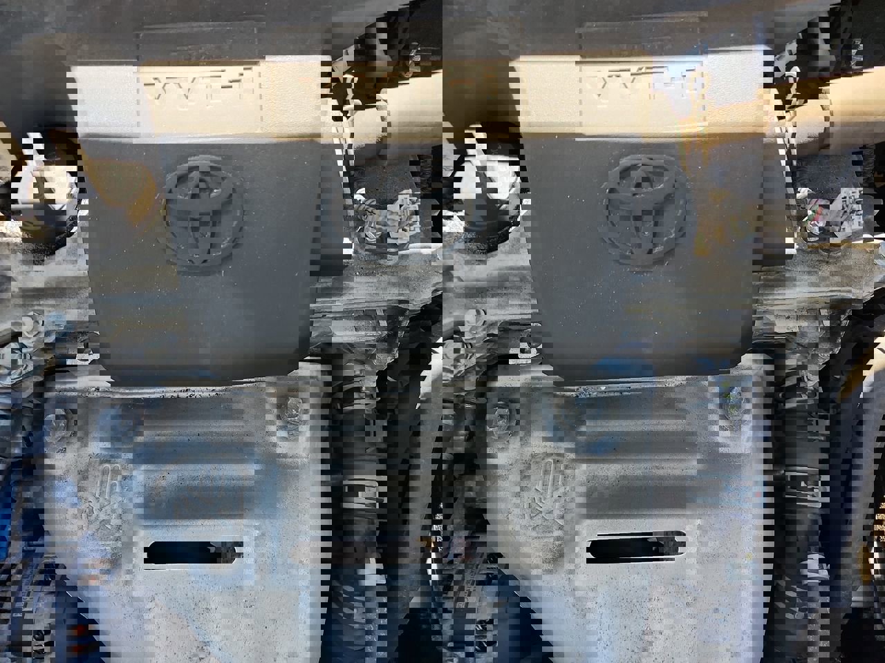 Used 2018 Toyota RAV4 XLE image 22