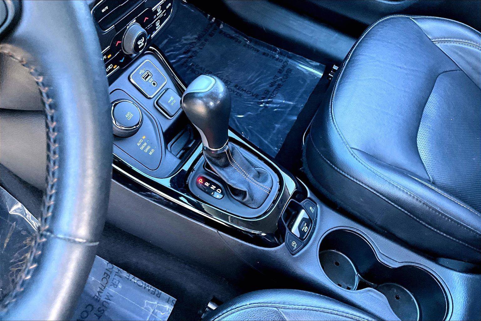 Used 2019 Jeep Compass Limited image 14