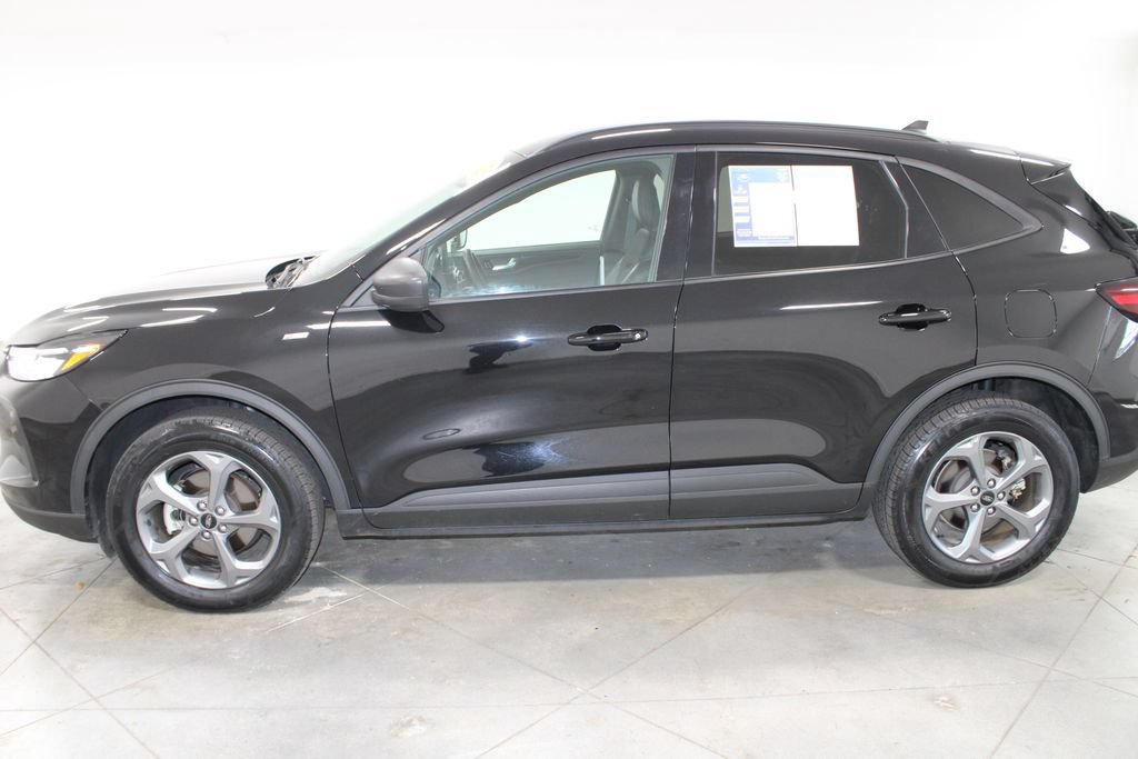Used 2025 Ford Escape ST-Line AWD/4WD image 6