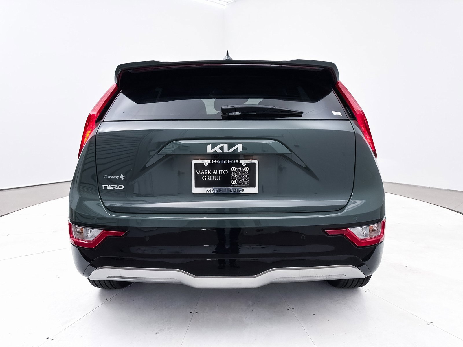 Certified 2025 Kia Niro Wind image 12