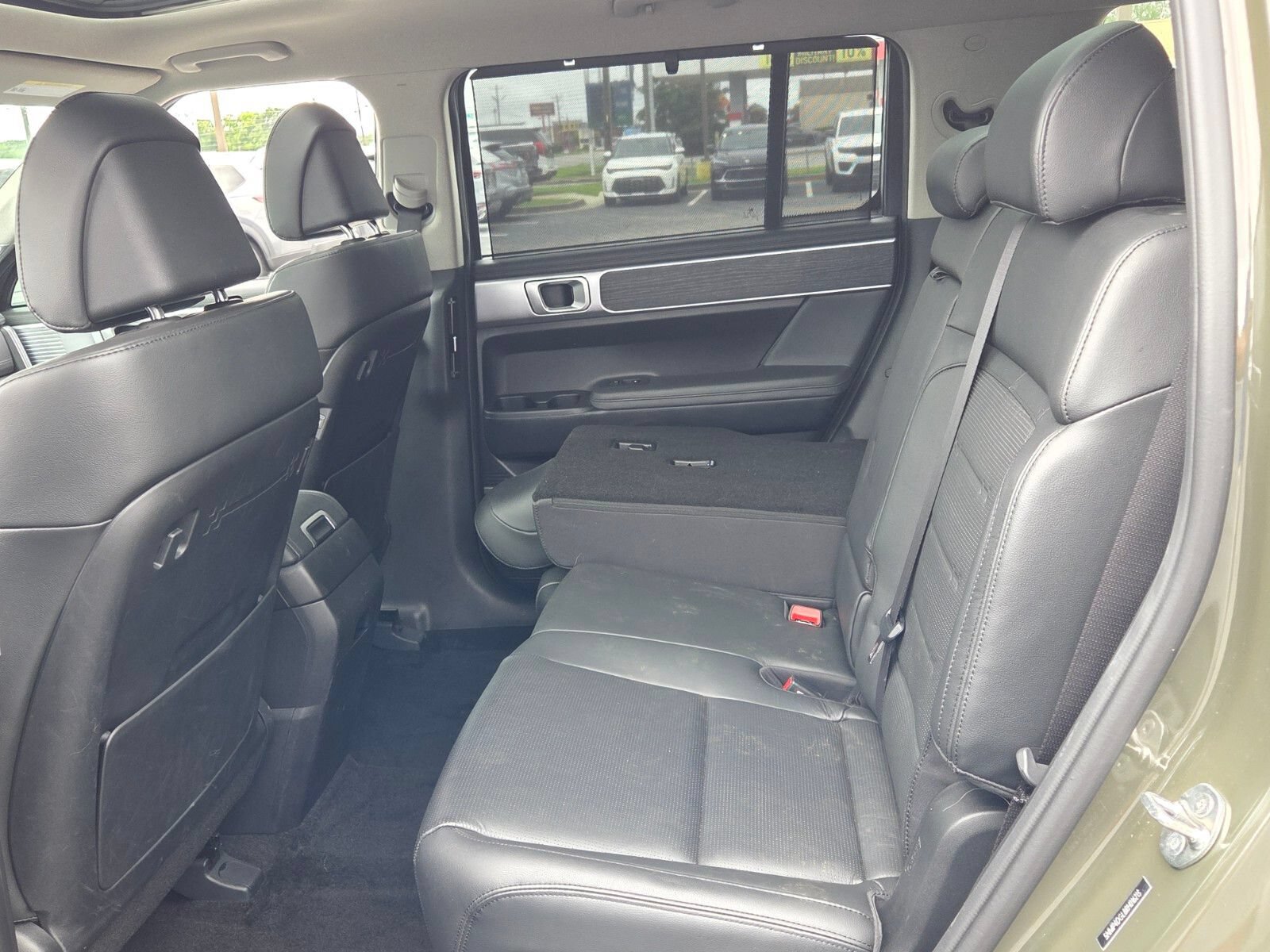 Used 2024 Hyundai Santa Fe Limited AWD/4WD image 7