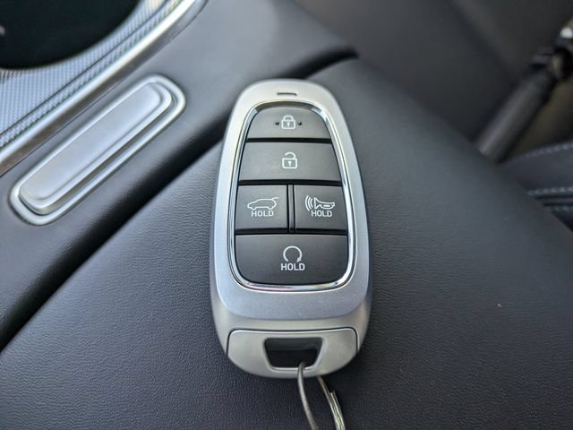 Certified 2023 Hyundai Santa Fe SEL Premium AWD/4WD image 33