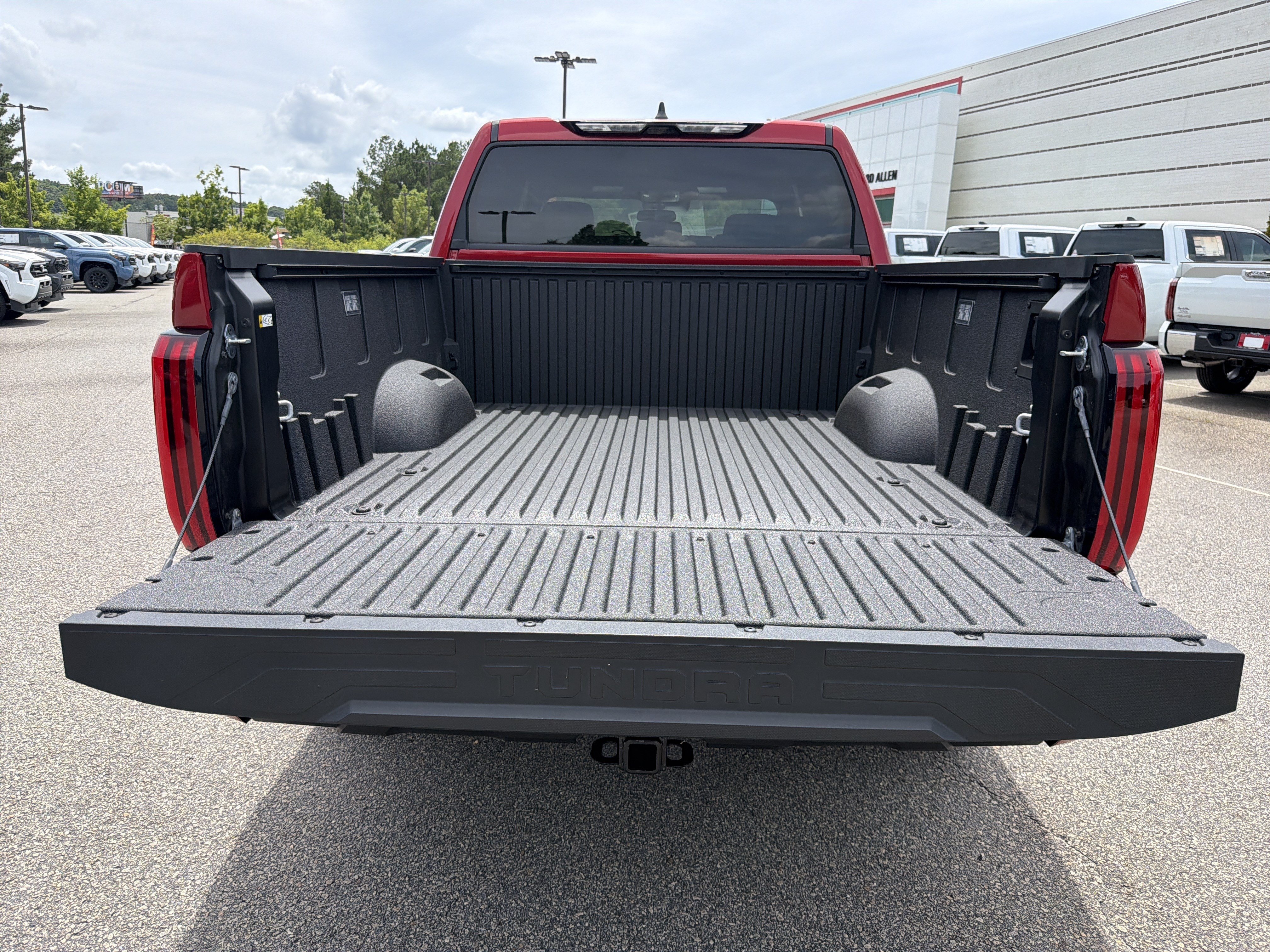 New 2025 Toyota Tundra SR5 AWD/4WD image 18