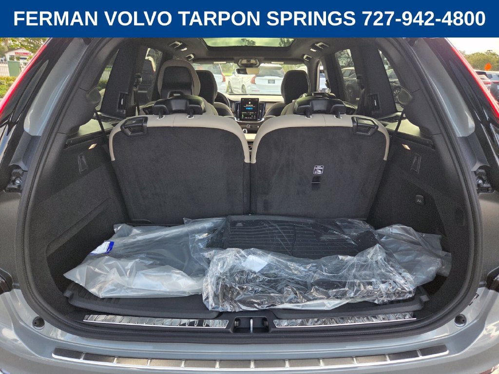 New 2027 Volvo XC90 T8 Plus AWD/4WD image 17