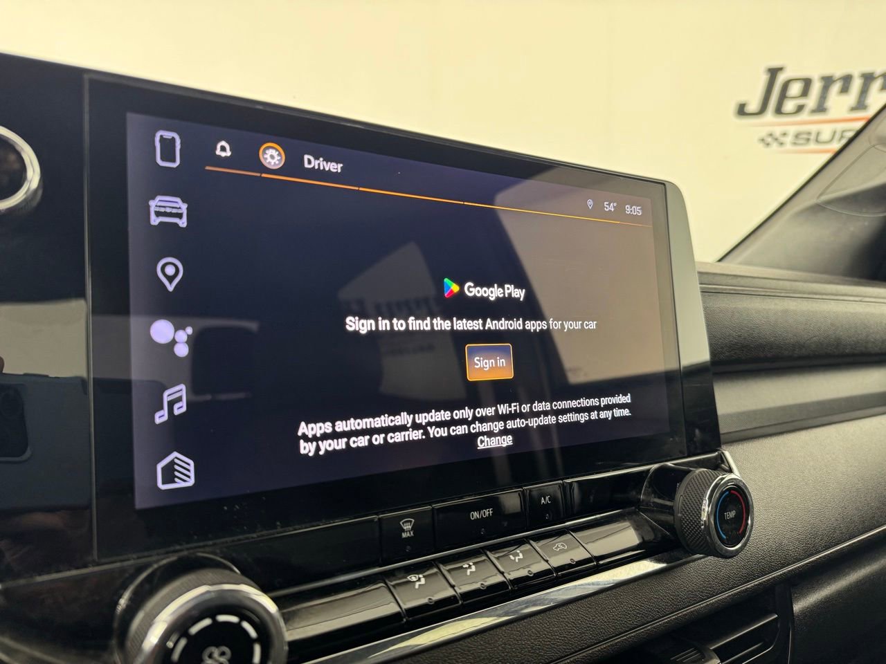 Used 2023 Chevrolet Colorado W/T RWD image 14