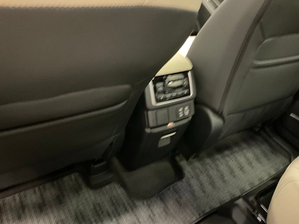 New 2026 Subaru Ascent Limited AWD/4WD image 26