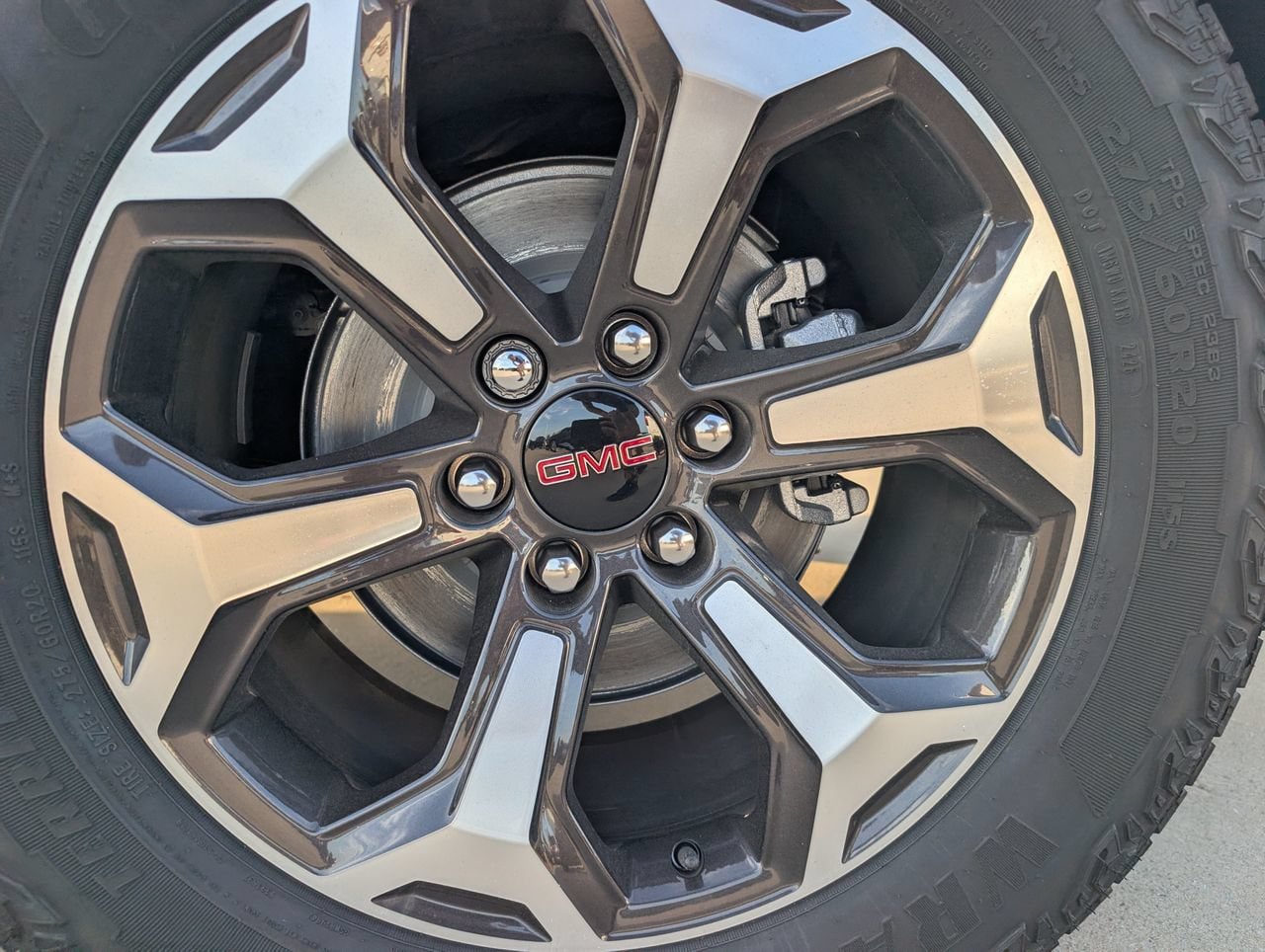 New 2026 GMC Yukon AT4 Ultimate AWD/4WD image 6