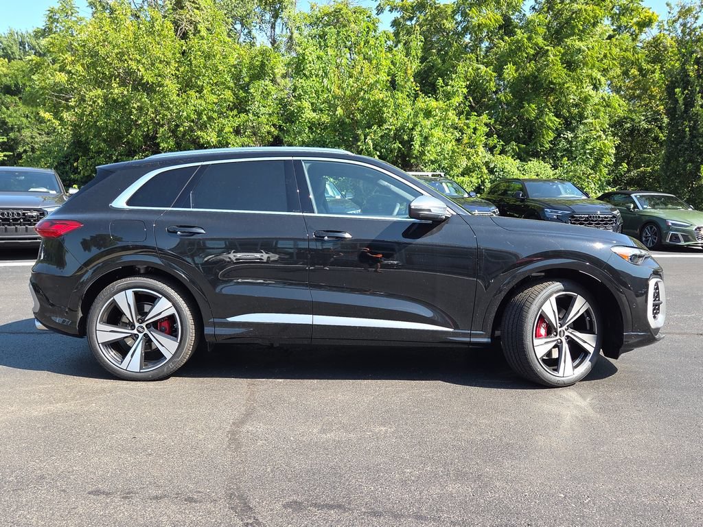 New 2026 Audi SQ5 Prestige AWD/4WD image 10
