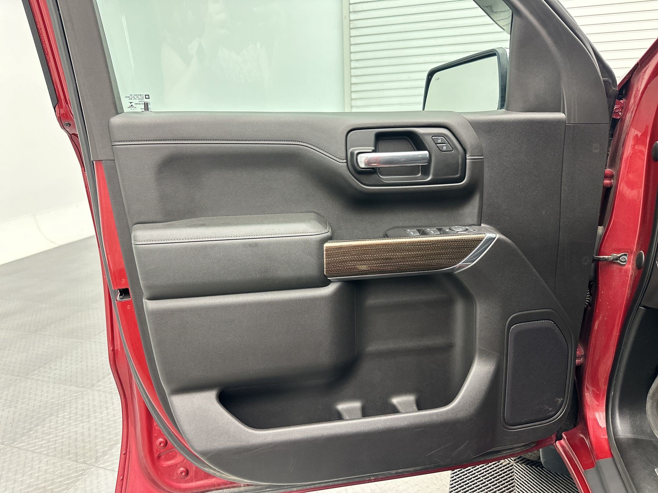 Certified 2019 Chevrolet Silverado 1500 LT w/ All-Star Edition AWD/4WD image 12