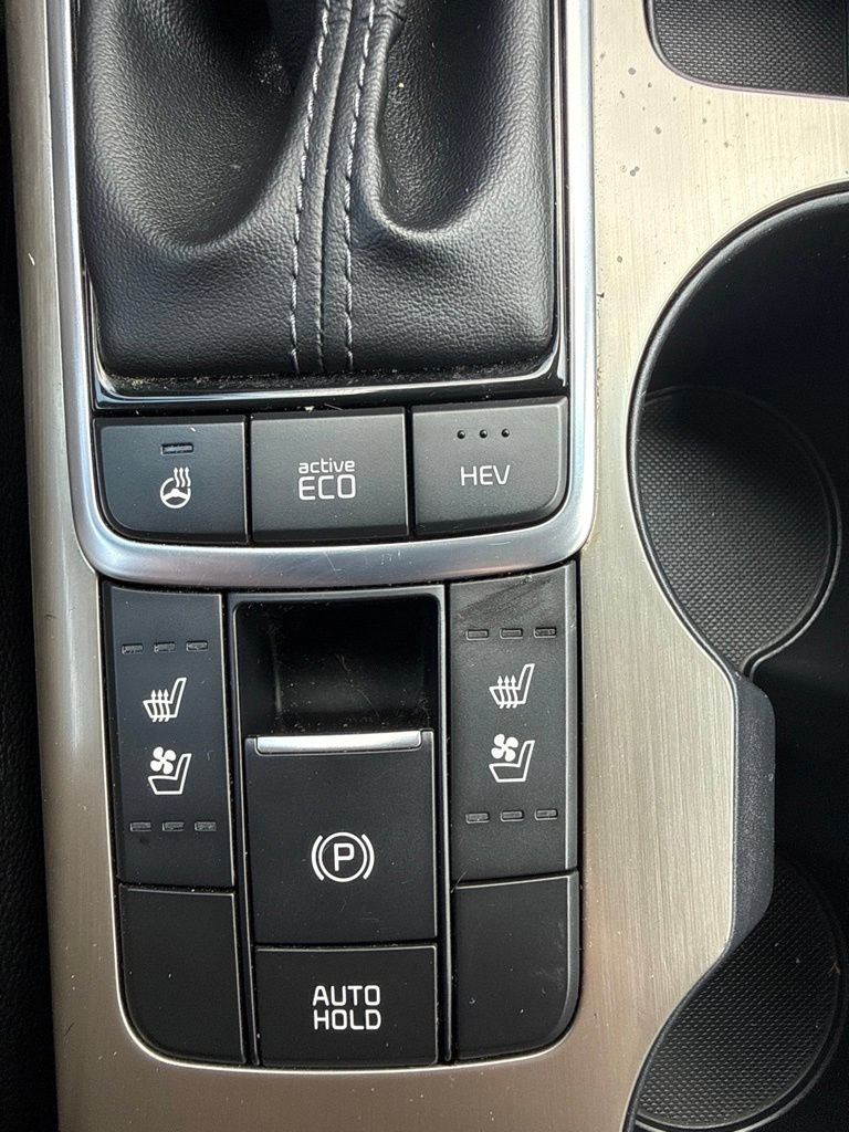 Used 2018 Kia Optima EX w/ Technology Package FWD image 20