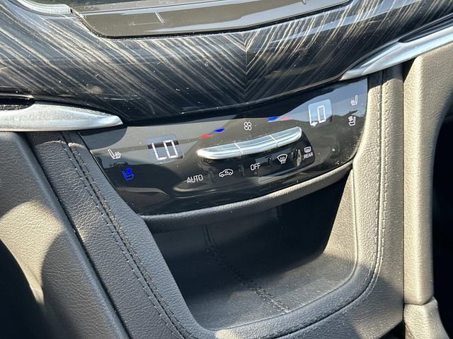 Used 2024 Cadillac XT6 Premium Luxury w/ LPO, Floor Liner Package AWD/4WD image 32