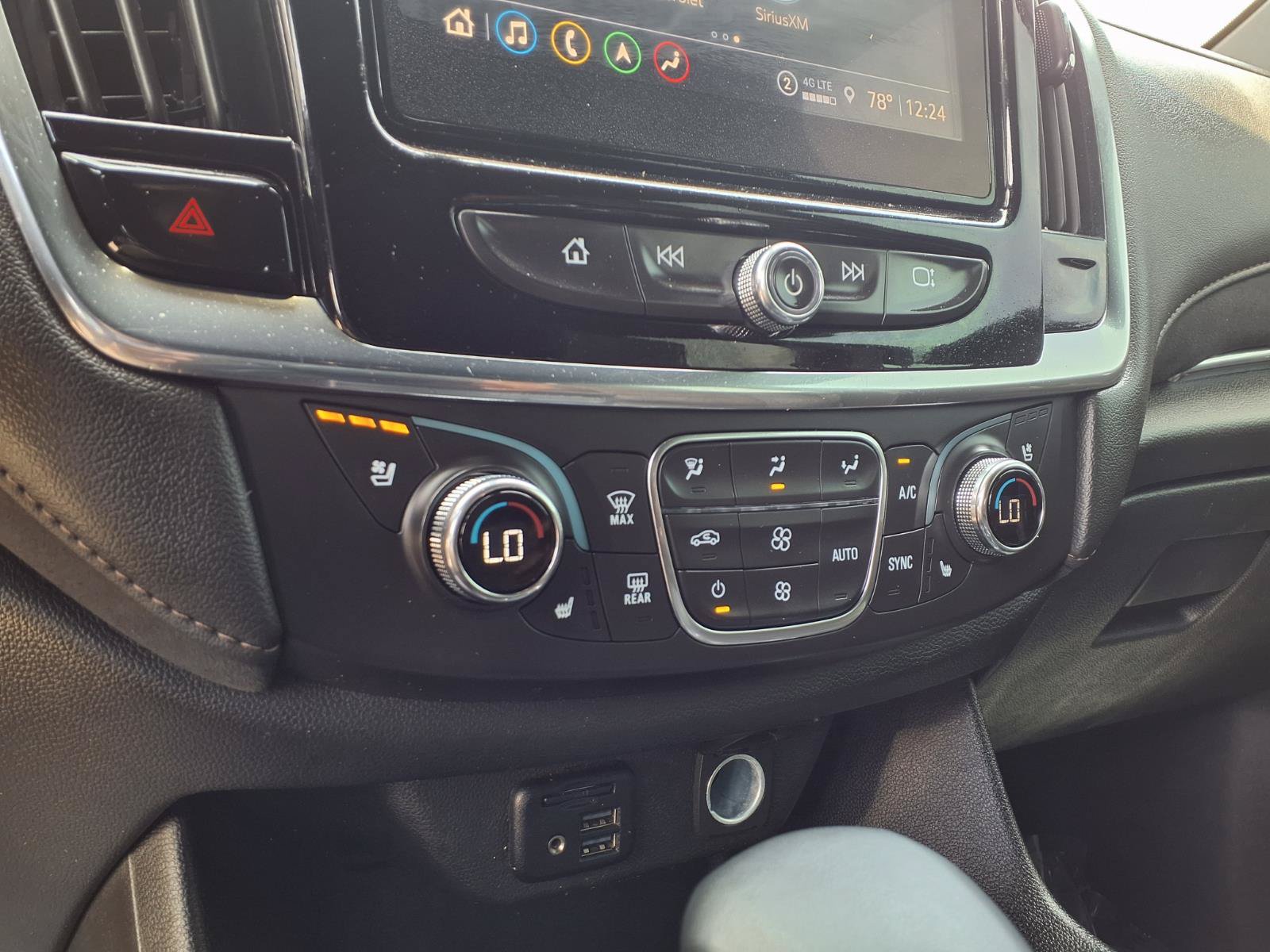 Used 2023 Chevrolet Traverse High Country FWD image 6