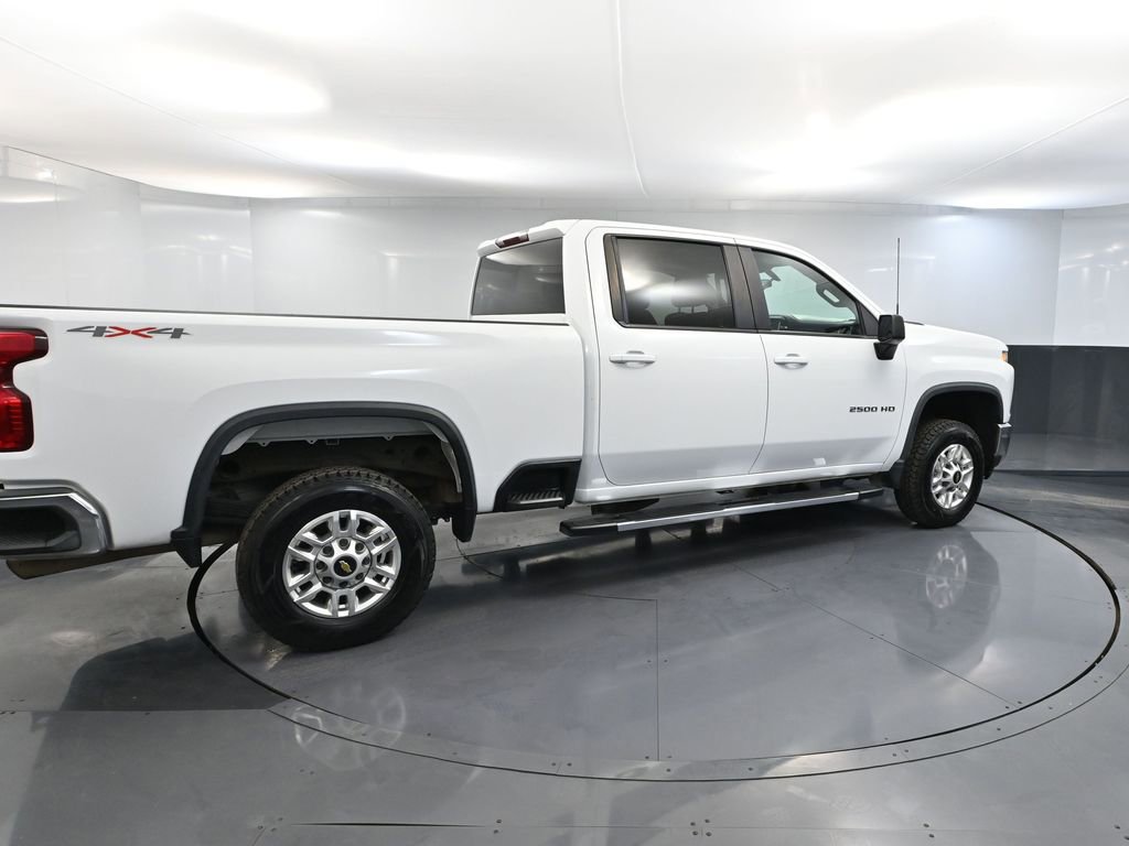 Used 2022 Chevrolet Silverado 2500 LT image 6