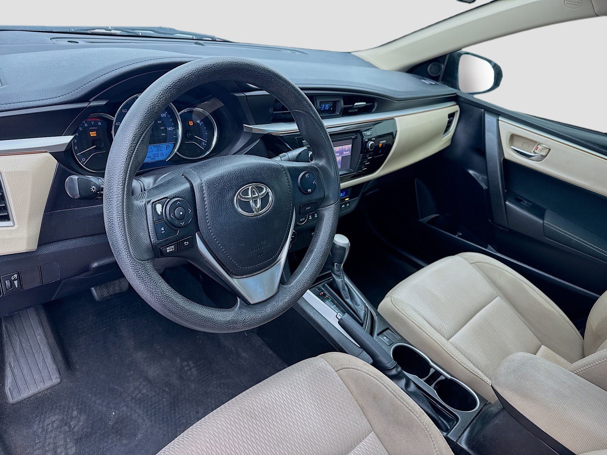 Used 2015 Toyota Corolla LE image 7