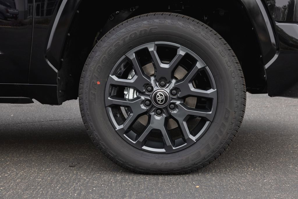 New 2026 Toyota Tundra Platinum AWD/4WD image 4