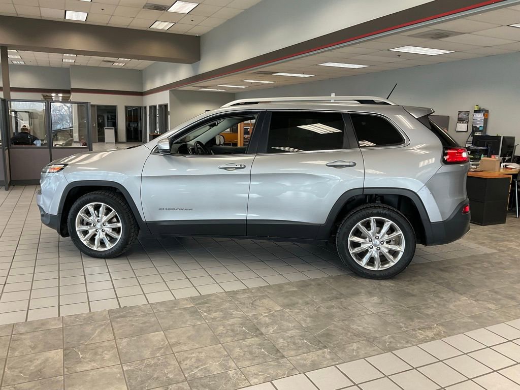 Used 2015 Jeep Cherokee Limited image 4