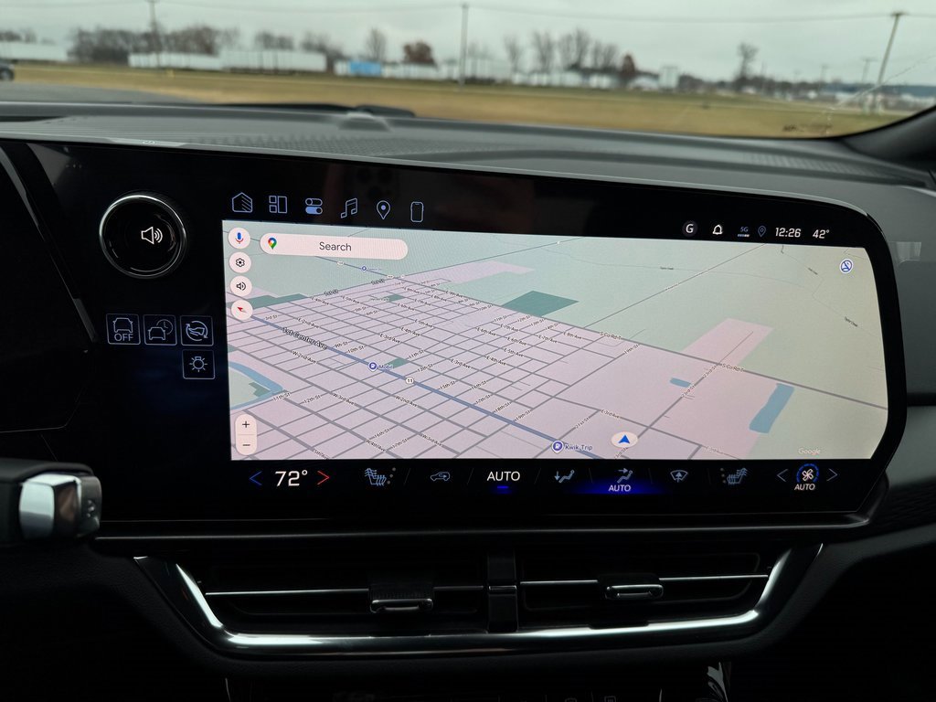 New 2026 Chevrolet Equinox EV LT image 19