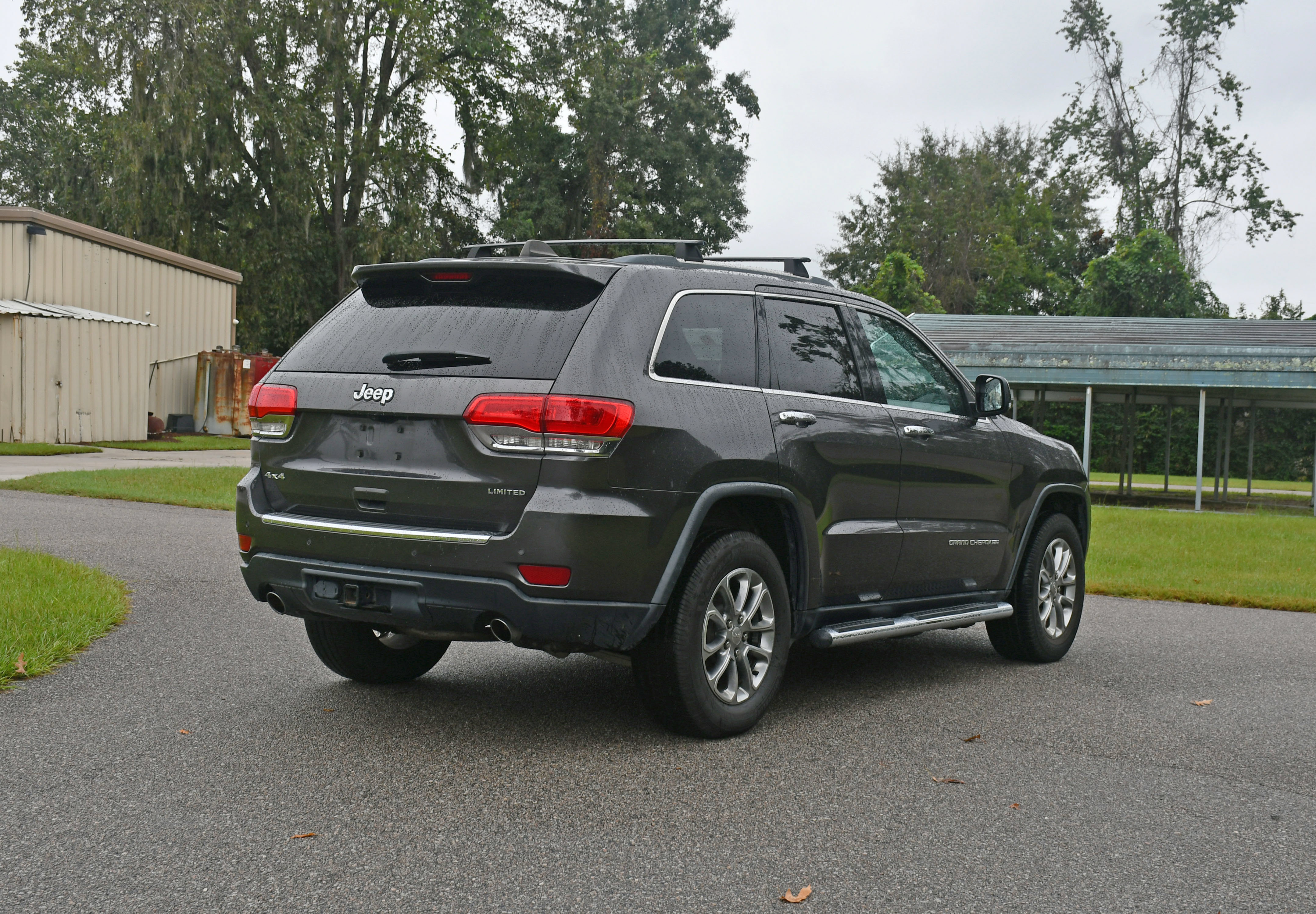 Used 2014 Jeep Grand Cherokee Limited AWD/4WD image 4