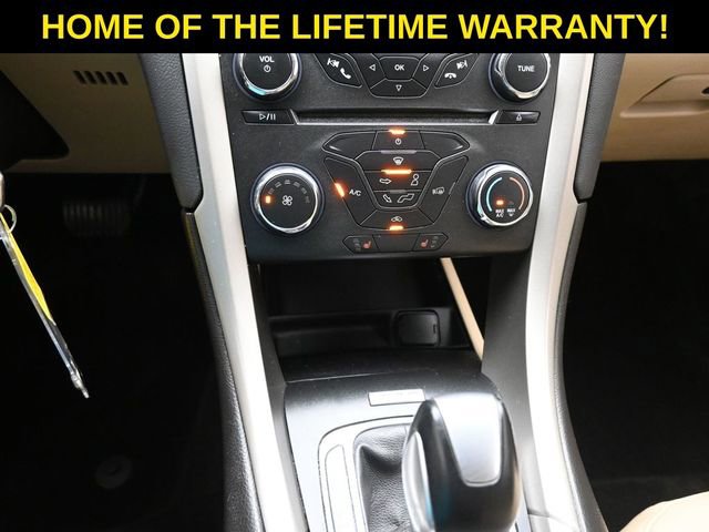 Used 2016 Ford Fusion SE w/ Equipment Group 202A AWD/4WD image 27
