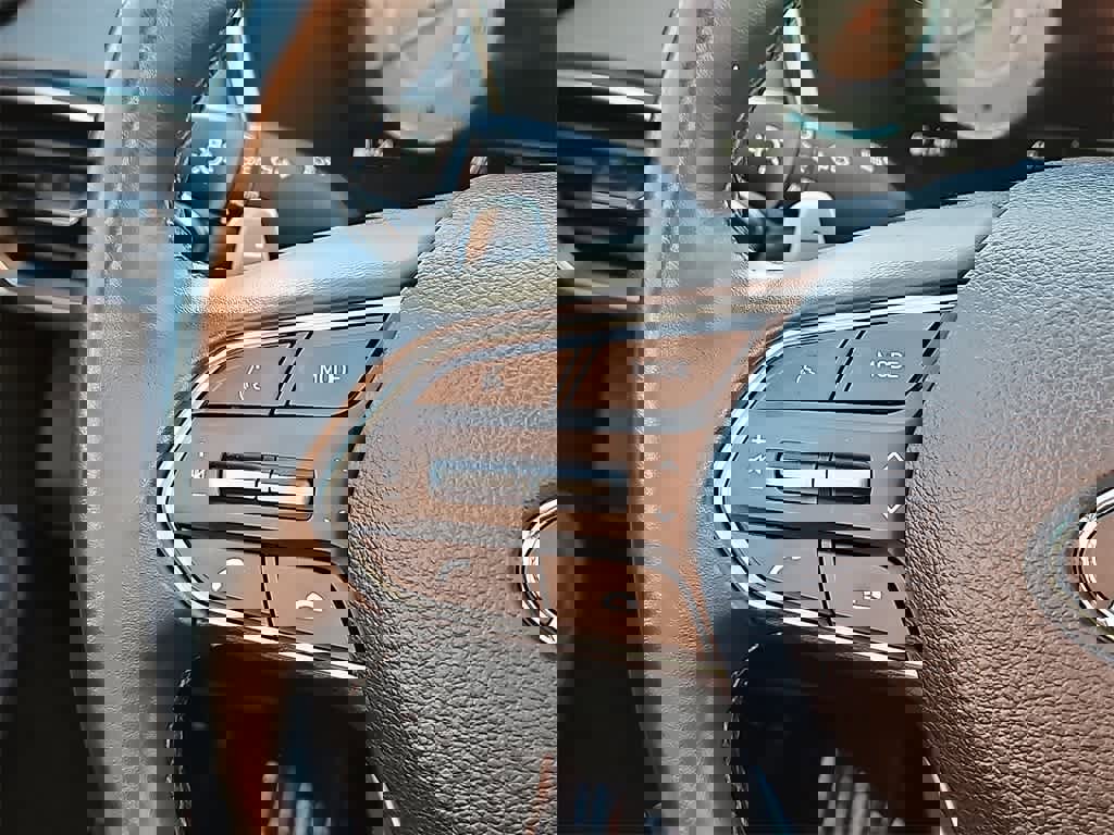 Used 2023 Hyundai Santa Fe Limited image 19