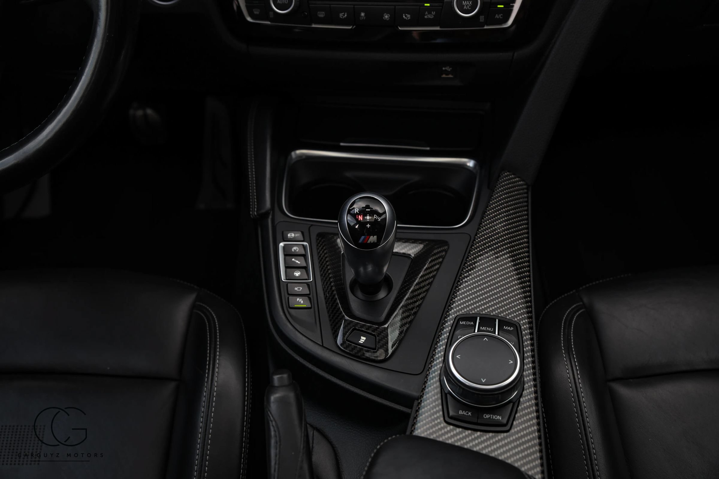 Used 2017 BMW M3 RWD image 33
