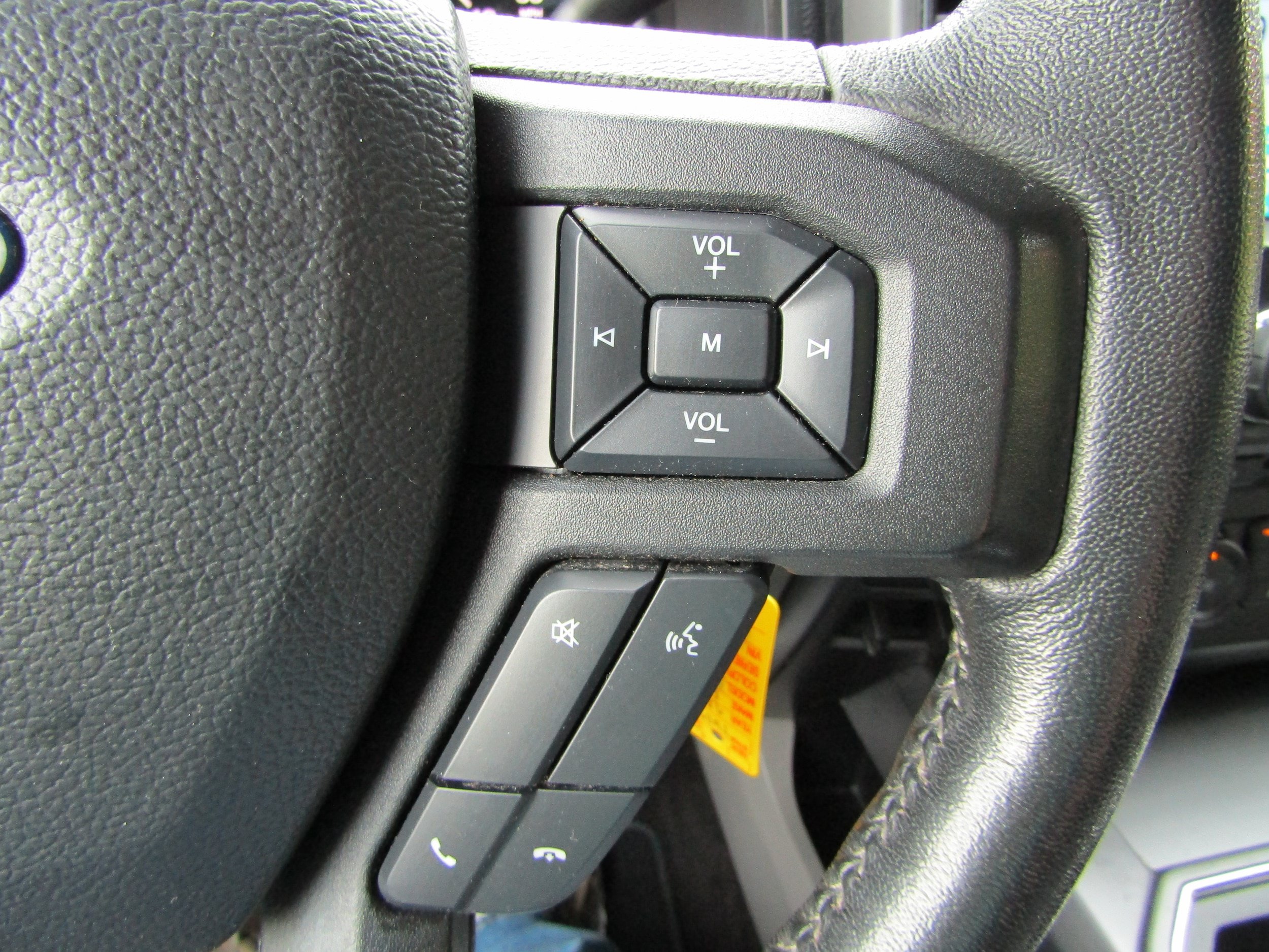 Used 2018 Ford F150 XLT w/ Equipment Group 302A Luxury AWD/4WD image 21