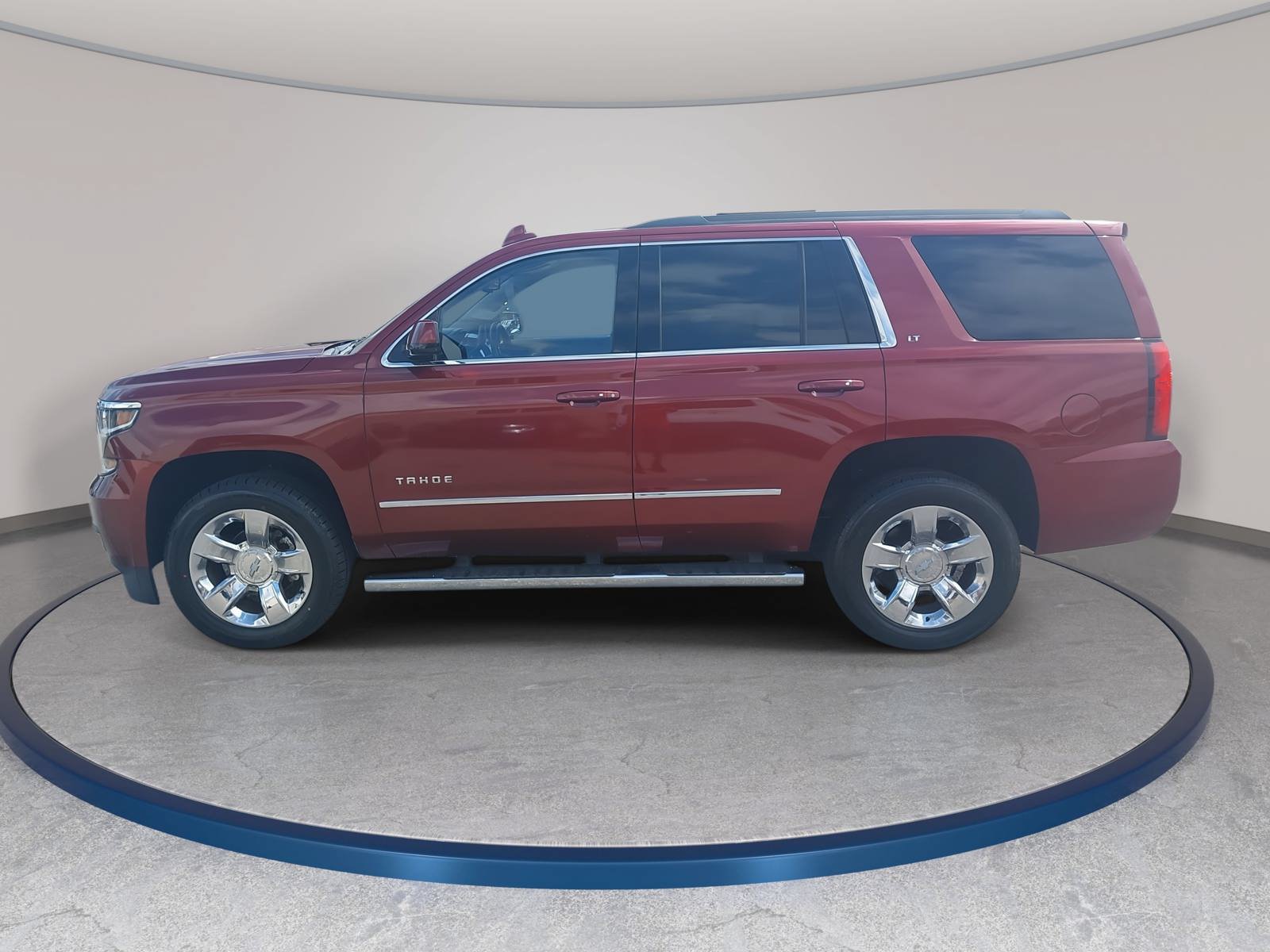 Used 2018 Chevrolet Tahoe LT w/ LT Signature Package AWD/4WD image 8