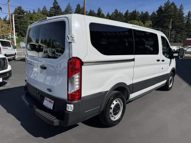 Used 2018 Ford Transit 150 XL RWD image 5