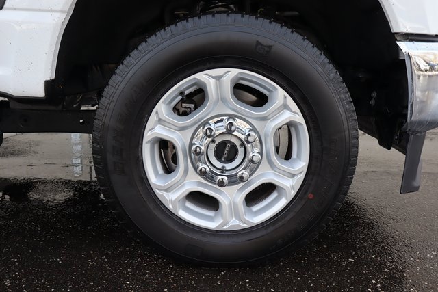 Used 2025 Ford F250 XLT image 10
