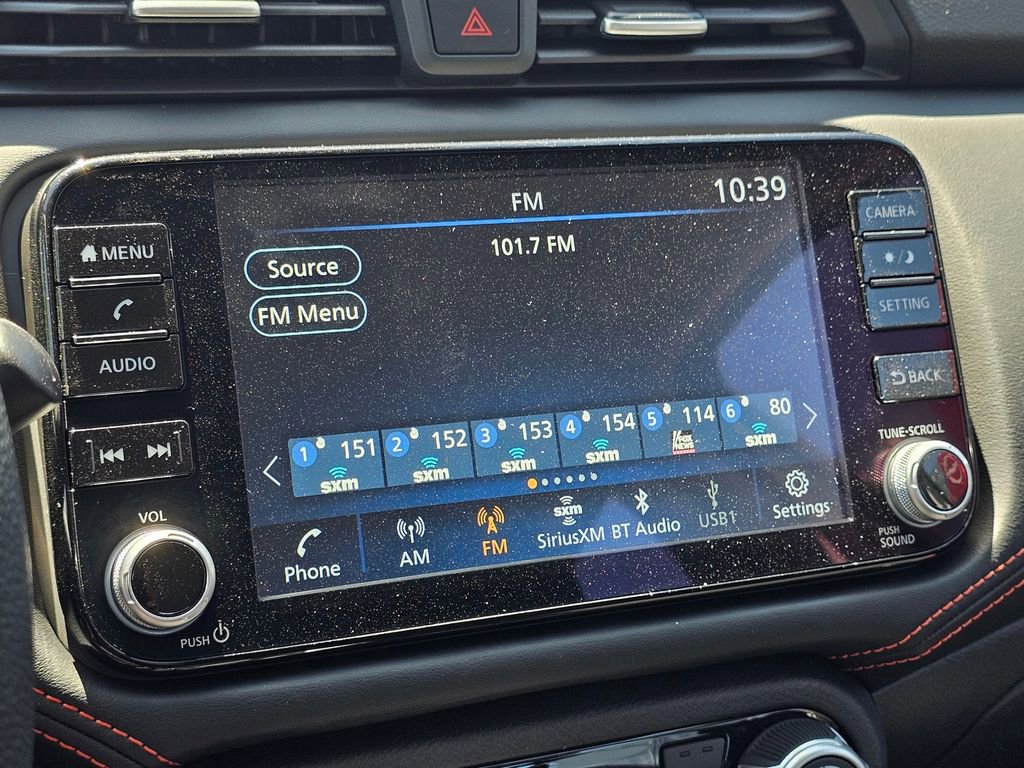 New 2025 Nissan Versa SR w/ Trunk Package image 8